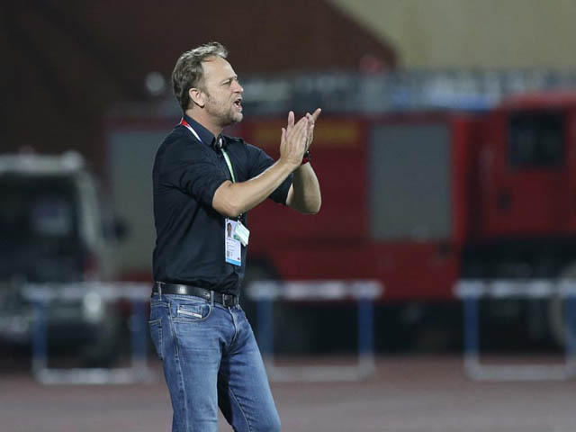 Bóng đá - Họp báo U23 Thái Lan đấu U23 Indonesia: Vào chung kết, HLV Polking nói gì?