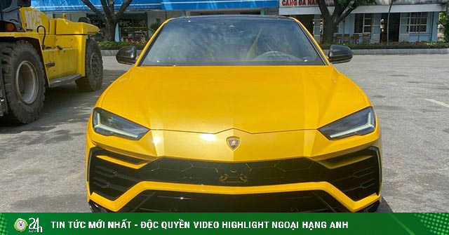 The first super product Lamborghini Urus Pearl Capsule arrives in Vietnam