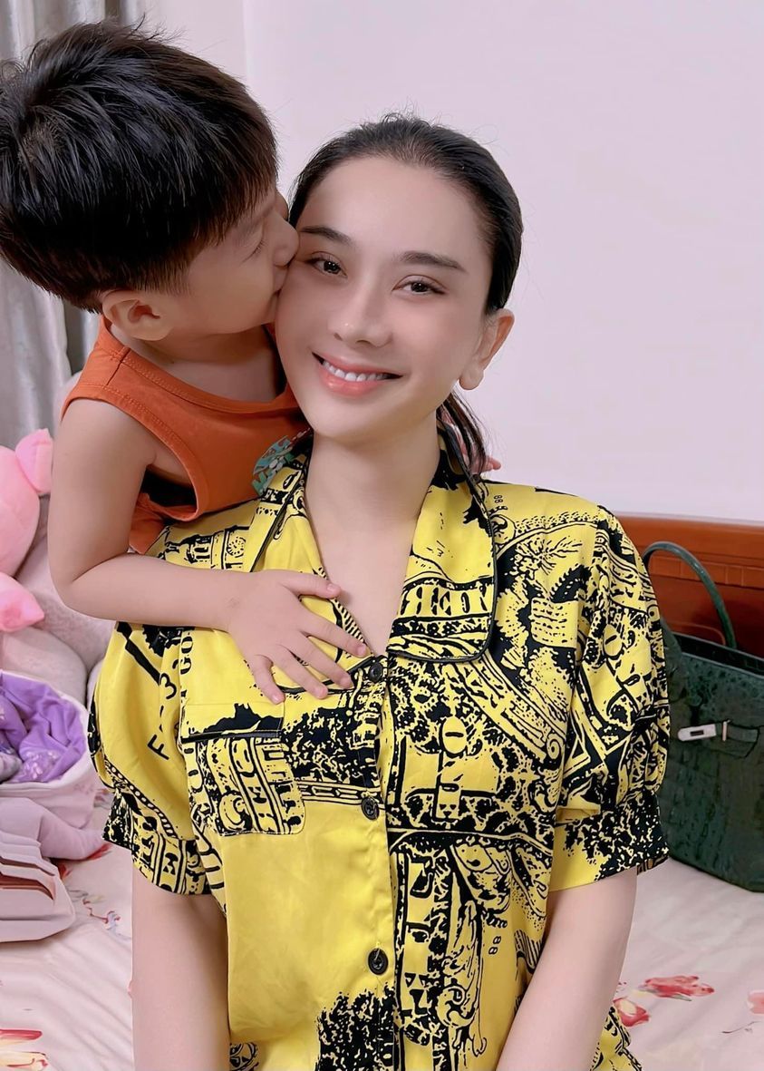 Lâm Khánh Chi nói lý do ly hôn chồng kém 8 tuổi, tiết lộ ảnh hưởng nghiêm trọng vì điều này - 3