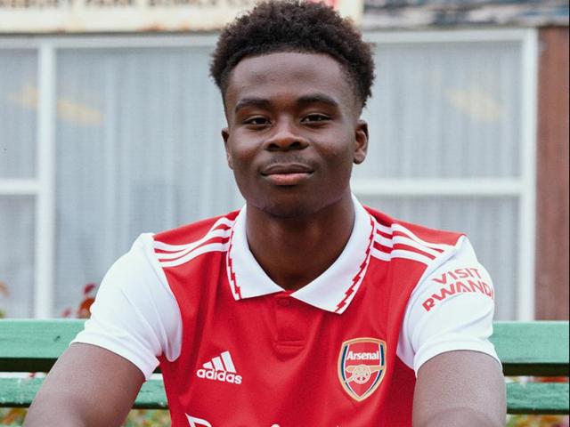 Thời trang - Arsenal ra mắt áo đấu mới cùng cộng đồng người hâm mộ