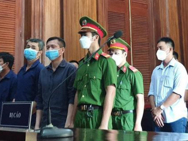 Tin tức trong ngày - Vụ logo xe vua: Vẫn không truy được người nhận hối lộ