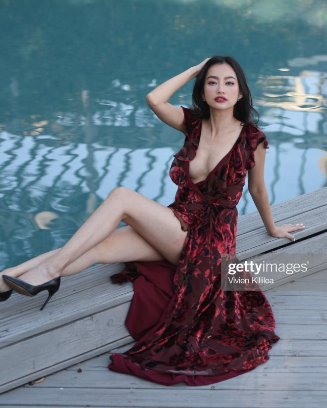 Miss Truc Diem wears a hot cleavage dress at Cannes Film Festival 2022 - 6