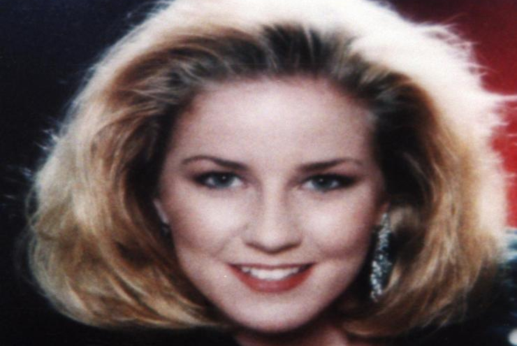 Bi kịch của nữ sinh xinh đẹp khi làm kẻ thứ ba: Cái chết khủng khiếp