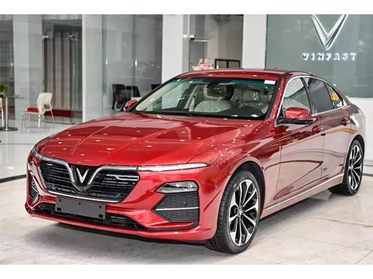 Tin tức ô tô - Một số đại lý giảm giá mạnh dòng xe VinFast Lux A và SA