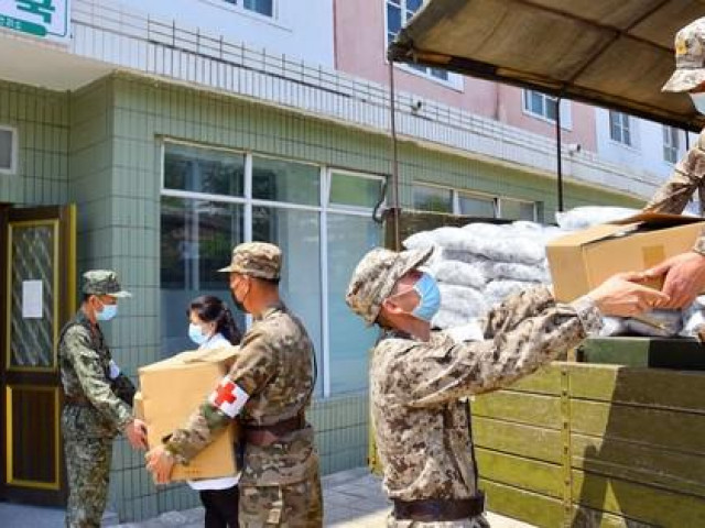 Thế giới - Triều Tiên nhận trợ giúp từ Trung Quốc, đã kiểm soát đợt dịch Covid-19?