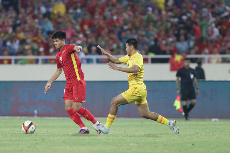 Football video U23 Vietnam - U23 Thailand: Enter the excitement, fight fiercely (SEA Games 31 Final) - 1