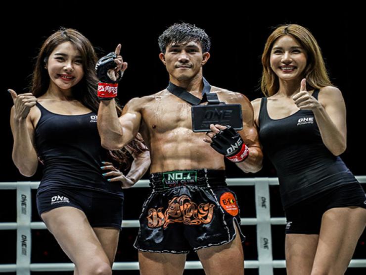 Thể thao - Nguyễn Trần Duy Nhất giành HCV Muay Thái, đội Việt Nam hạ bệ Thái Lan