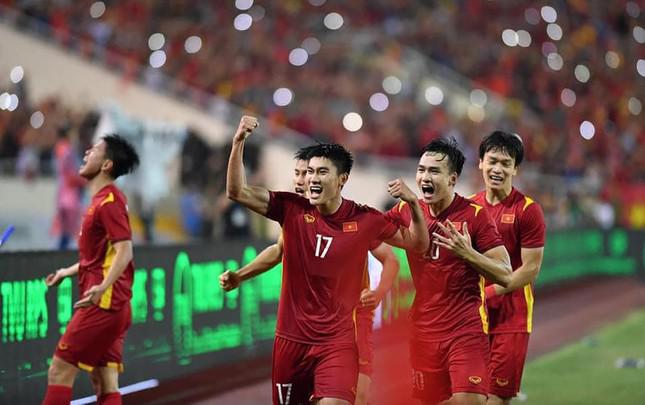 Nhâm Mạnh Dũng với bàn thắng vàng vào U23 Thái Lan đã đem lại tấm huy chương vàng quý báu cho đội tuyển U23 Việt Nam, tại SEA Games 31.