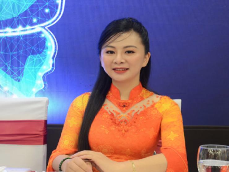 Giải trí - Vũ Thảo Giang - Cô gái dân tộc Tày chia sẻ tình yêu áo dài cùng thế hệ GenZ