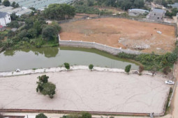 Kinh doanh - Hệ lụy từ mập mờ “đất thổ cư”: Đất trồng cây thành đất ở, rầm rộ phân lô