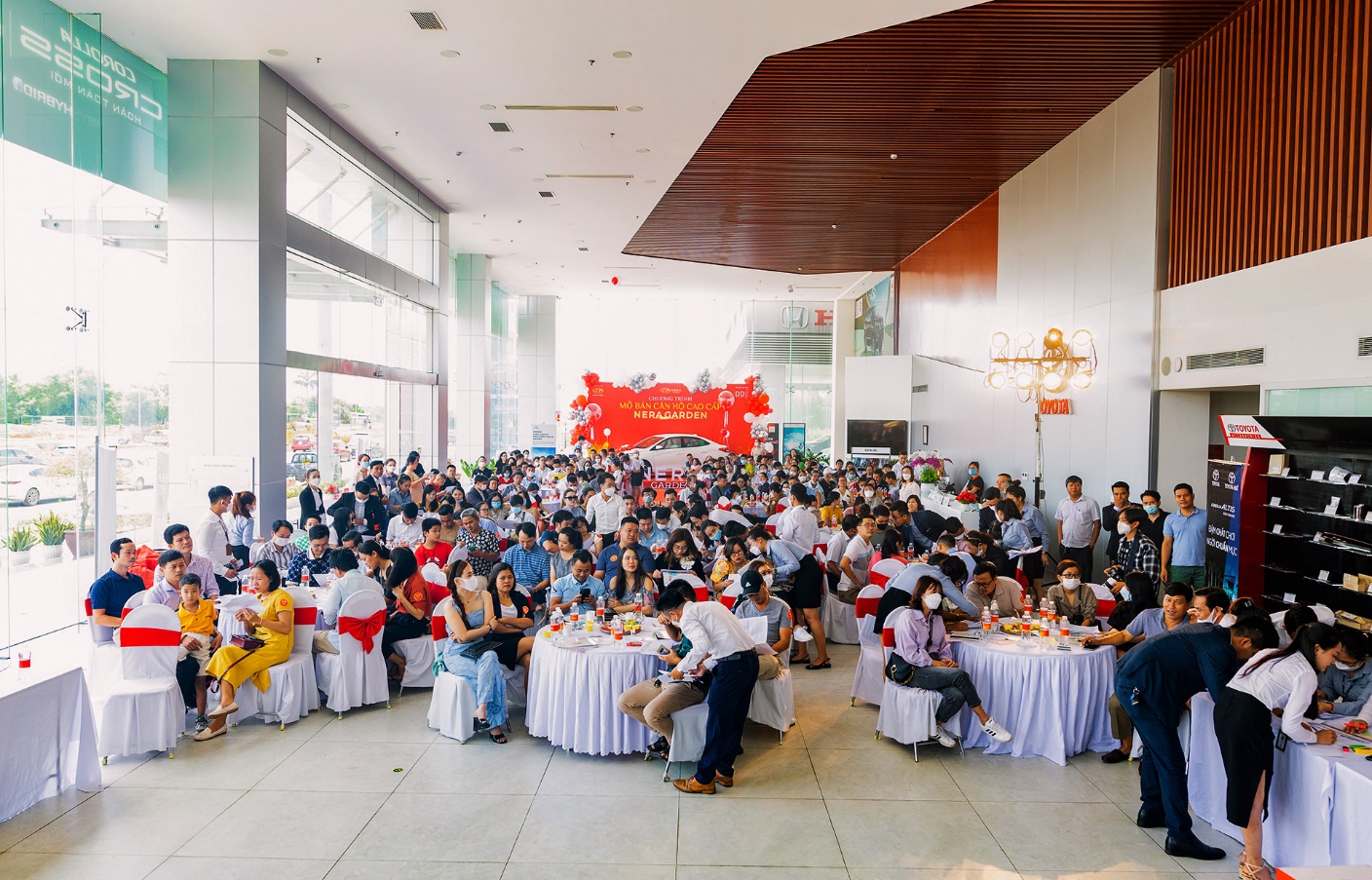 Không khí tại chương trình diễn ra sôi nổi, hào hứng