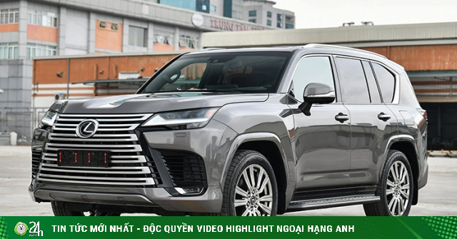 Details of the Lexus LX 600 Ultra Luxury model have just arrived in Vietnam