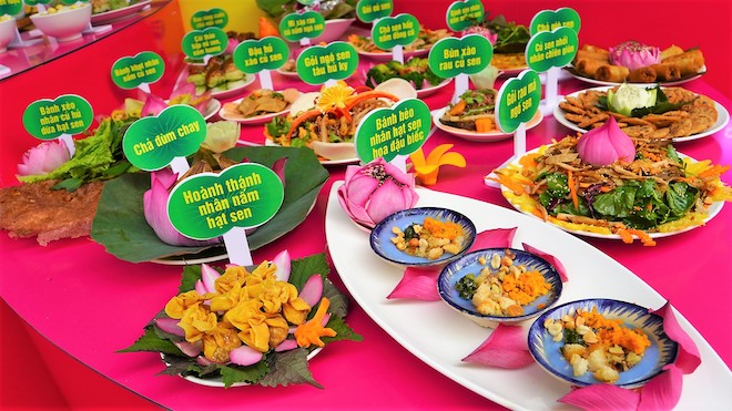 200 dishes from lotus receive "double"  Vietnam and world records - 4