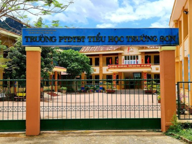 Tin tức trong ngày - Quảng Bình: Lãnh đạo xã cho con học trái tuyến để hưởng trợ cấp!