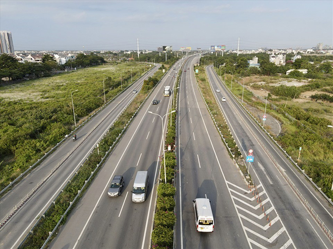 Cao tốc TP.HCM - Thủ Dầu Một - Chơn Thành tạo sức bật mới cho Bắc Bình Dương