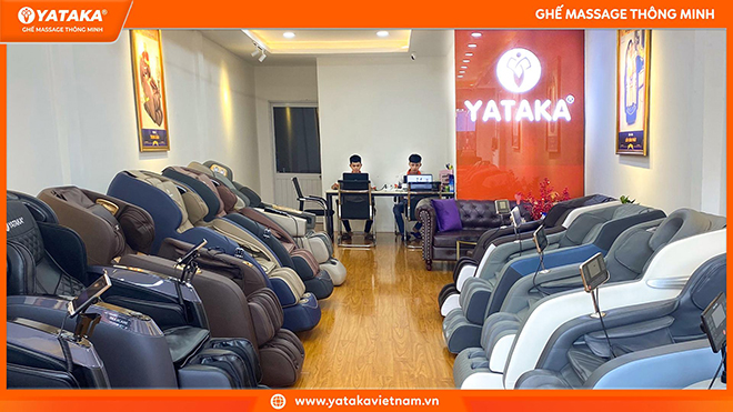 Không gian rộng rãi, sang trọng, đa dạng các mẫu ghế massage