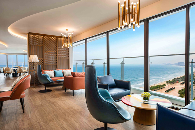 Radisson Hotel Danang sở hữu phong cách thiết kế thanh lịch, hiện đại cùng tầm nhìn hướng biển