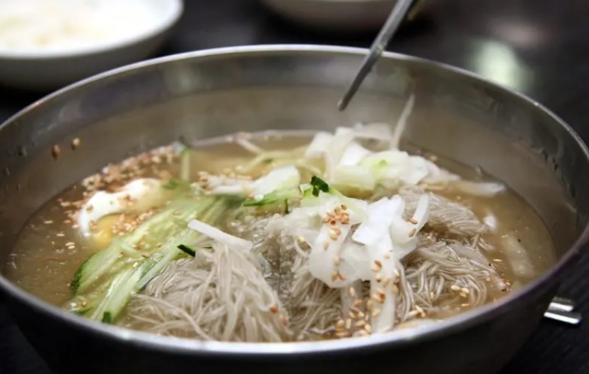 10 most delicious dishes you should not miss when visiting the land of kimchi - 5