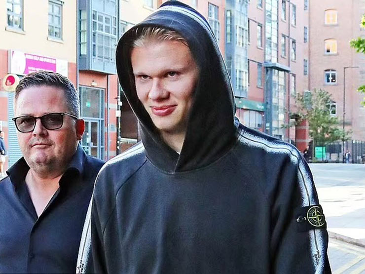 Bóng đá - Haaland hạ cánh xuống Manchester, Man City đặt phí “trói chân” khổng lồ