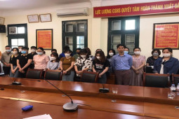 Pháp luật - Khủng khiếp: Cho vay lãi suất hơn 2.000%, "bêu" ảnh lên mạng nếu không trả nợ