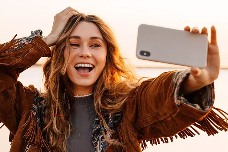 Camera selfie từ LG Innotek được Apple mô tả là thành phần cao cấp.