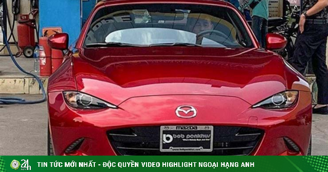 The first new generation Mazda MX-5 RF is present in Vietnam