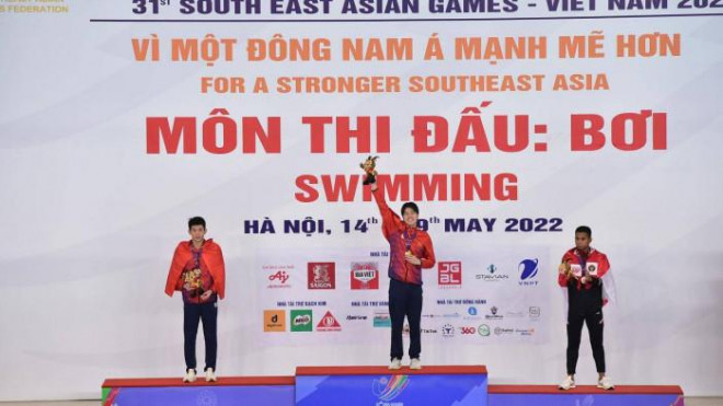Who are the 4 Vietnamese athletes proposed to receive the Second Class Labor Medal?  - first