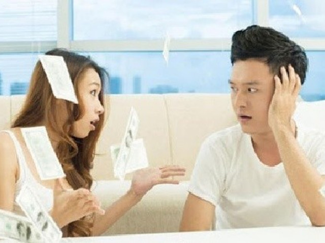 Bạn trẻ - Cuộc sống - Chồng mang số tiền lớn cho người yêu cũ vay, tôi có nên tìm gặp cô ta để đòi lại?