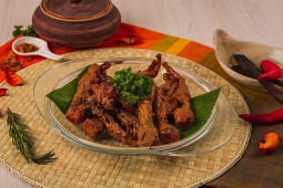 Ẩm thực - Học cách nấu chân gà kiểu Indonesia, lên màu đẹp lại thơm ngon khó cưỡng
