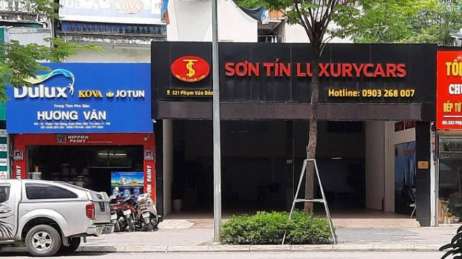 Nhiều showroom bán xe sang đột ngột đóng cửa - 5