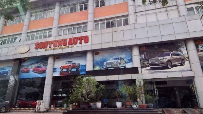 Nhiều showroom bán xe sang đột ngột đóng cửa - 6