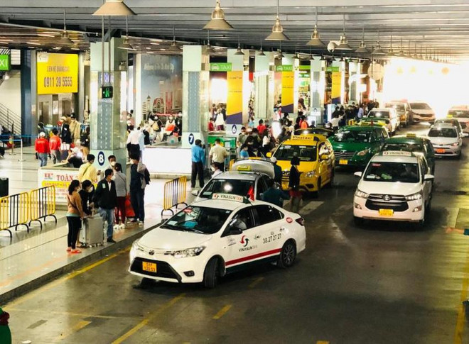 Tan Son Nhat airport garage speaks out after the problem of the cash register software lost signal - 1