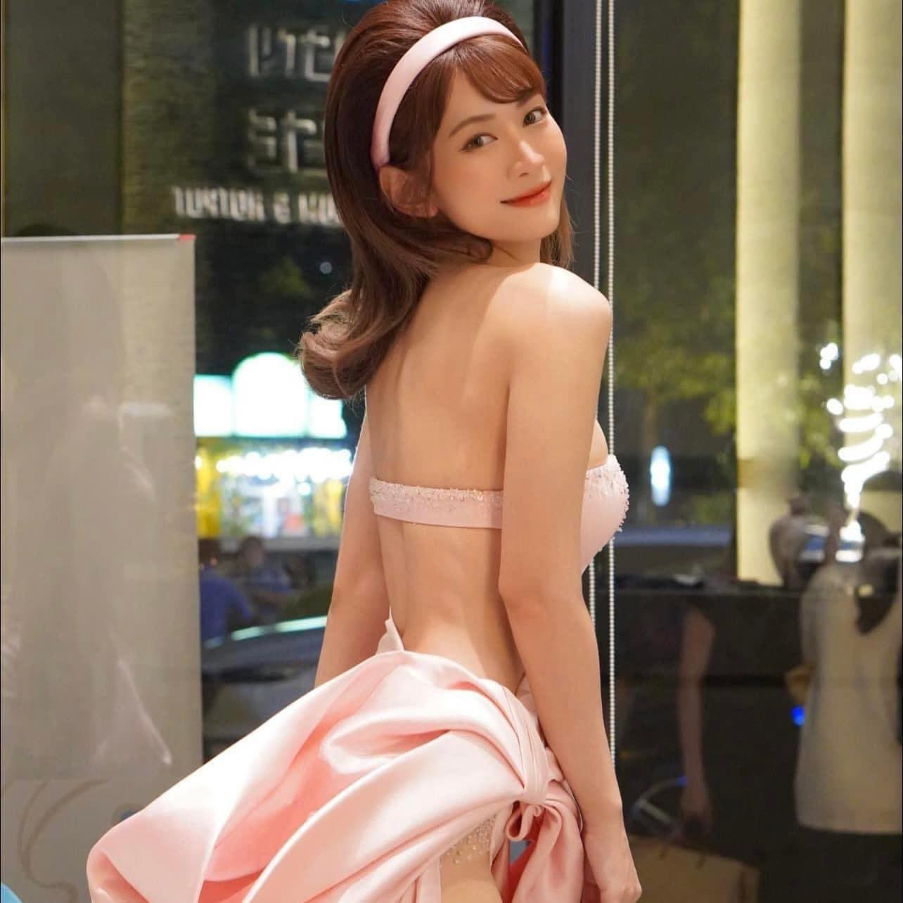 Lê Bống có sự thay đổi rõ ràng về cách xây dựng hình ảnh từ khi tham gia cuộc thi nhan sắc.