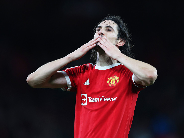 Tin mới nhất bóng đá tối 27/5: Cavani chính thức rời MU