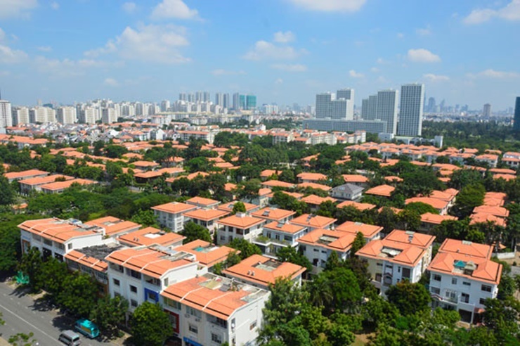  Phú Mỹ Hưng là đô thị có tỷ lệ phủ xanh cao nhất tại TP.HCM với mật độ cây xanh bình quân 8,9m2 trên đầu người.
