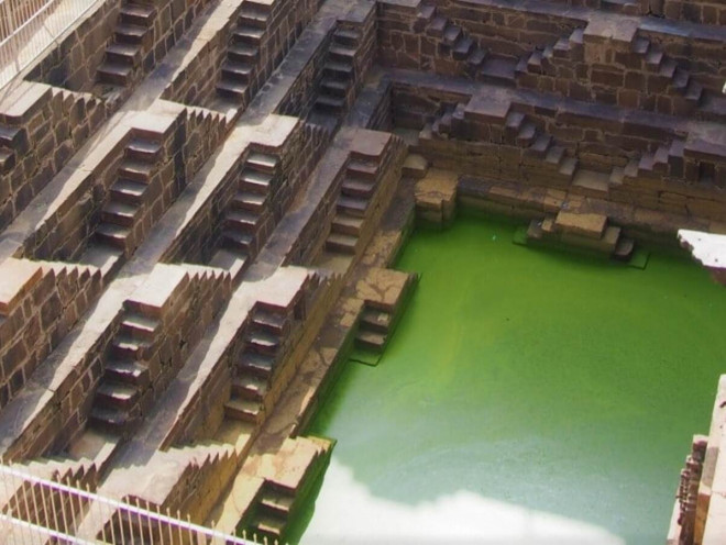Lost in the matrix of the world's greatest ancient stepwell - 7