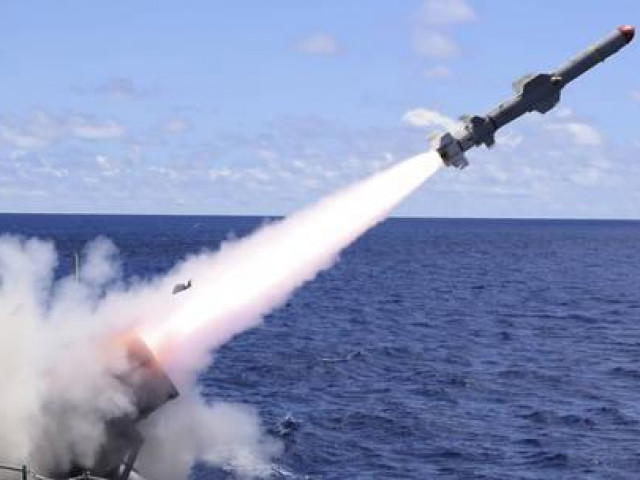 Thế giới - Ukraine bắt đầu nhận tên lửa diệt hạm từ Đan Mạch, pháo tự hành từ Mỹ