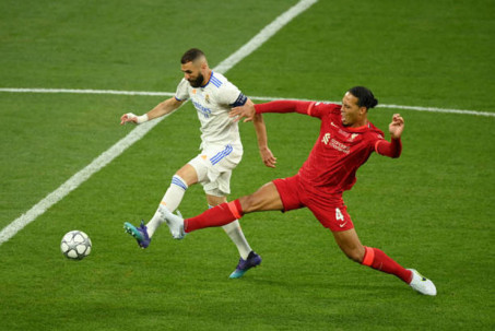 Video bóng đá Liverpool - Real Madrid: Phút tỏa sáng hiệp 2, người hùng trong khung gỗ (Chung kết Cúp C1)