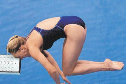 Tranh vui - Những sự cố hài hước ập đến bất ngờ khiến nhiều người không kịp đỡ