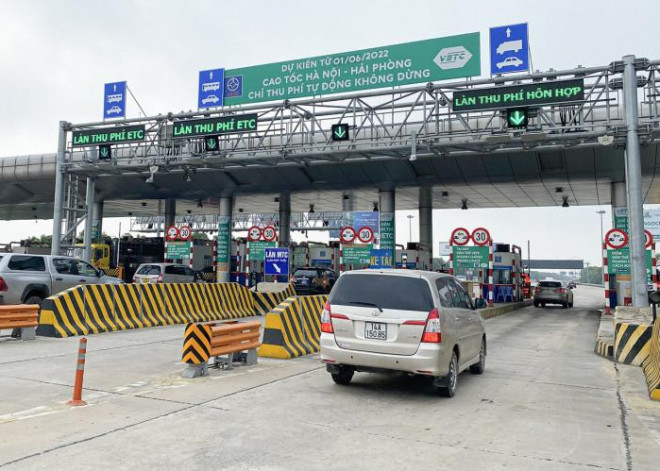 Trạm thu phí đầu tuyến cao tốc Hà Nội - Hải Phòng