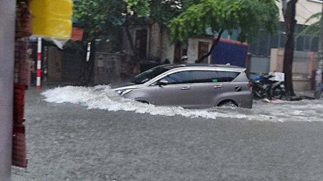 Ô tô nếu bị thuỷ kích, có mua điều bảo hiểm khoản thuỷ kích cũng sẽ được bồi thường