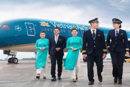 Kinh doanh - Điều gì đã cứu ông lớn hàng không thoát án hủy niêm yết?