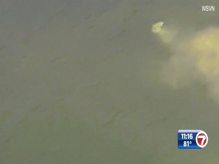 Thế giới - Mỹ: Thợ lặn xuống hồ tìm người, cảnh sát phải bố trí bắn tỉa phục sẵn