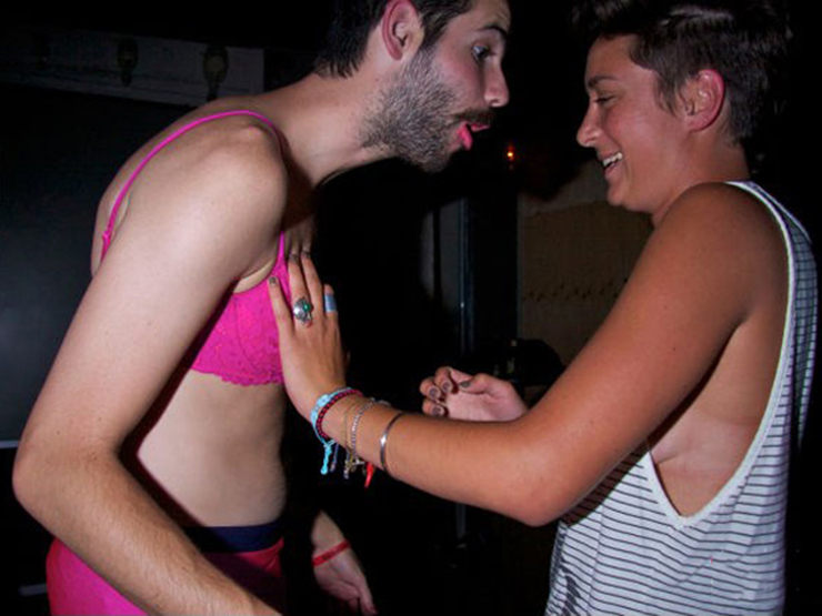 Tranh vui - Những tình huống khó đỡ khiến nhiều người phải ngỡ ngàng