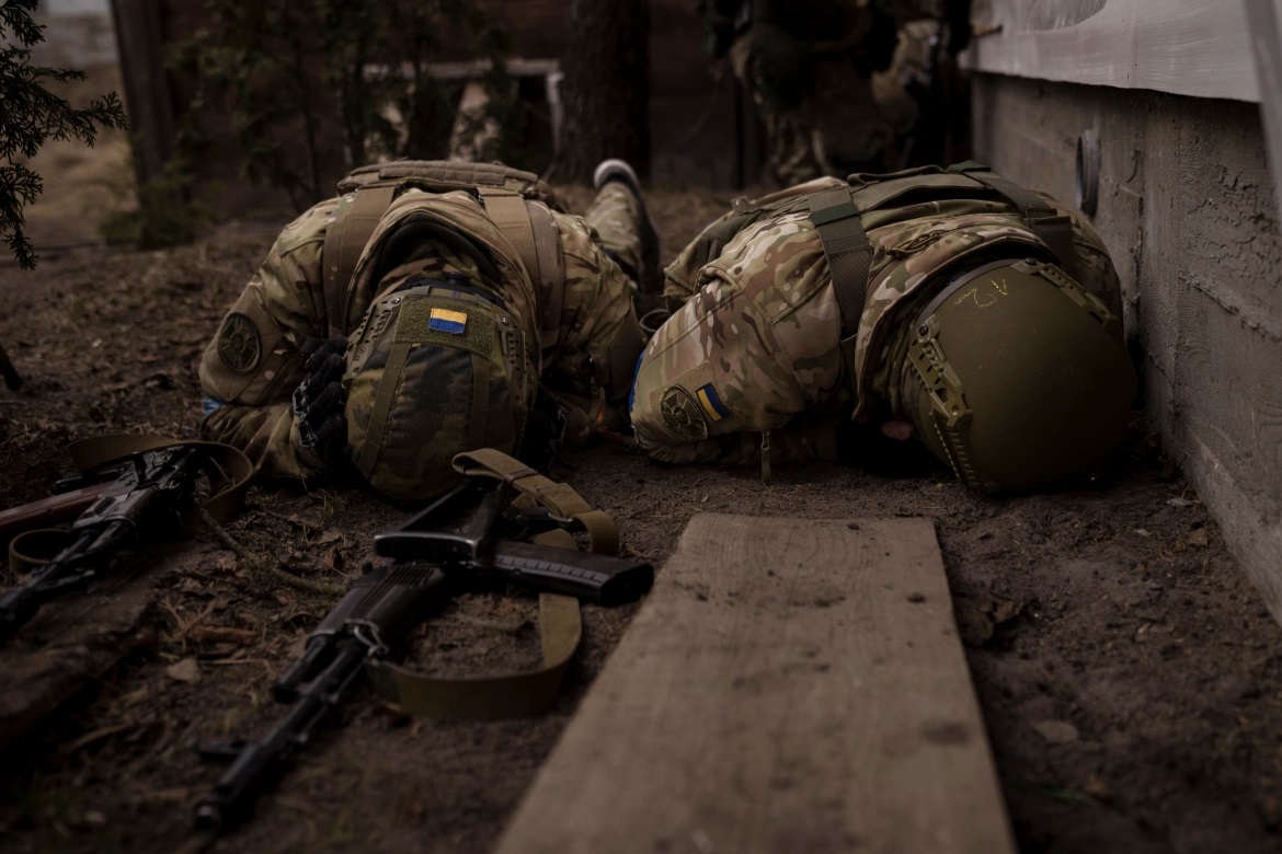 Giới chức Cộng hòa Donetsk tự xưng (DPR) loại bỏ khả năng trao đổi các lính đánh thuê nước ngoài bị DPR bắt giữ khi tham chiến ở Ukraine. Ảnh minh họa: AP