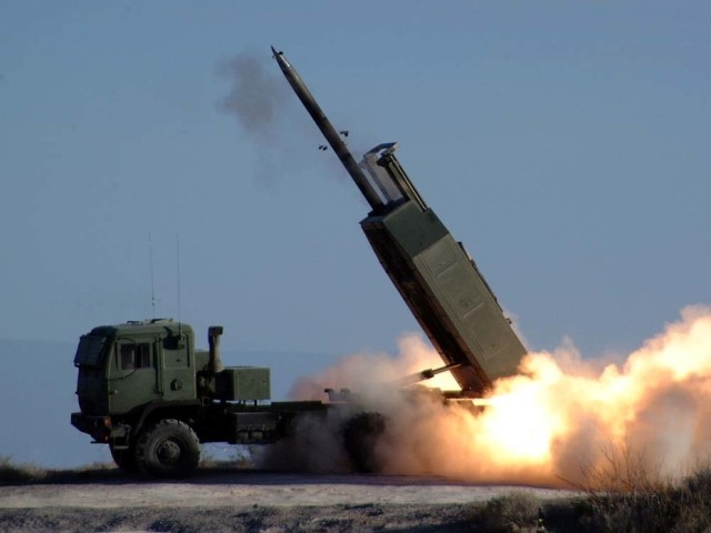 Ukraine rất muốn Mỹ cung cấp các hệ thống pháo phản lực phóng loạt (MLRS).