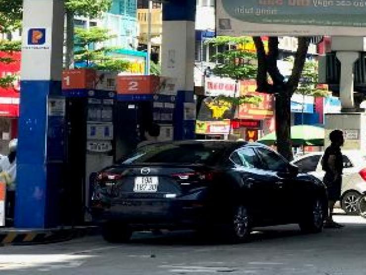 Thị trường - Tiêu dùng - Giá xăng dầu hôm nay 2/6: Loại lao dốc, loại tăng mạnh trước dự báo mới của cơ quan năng lượng quốc tế