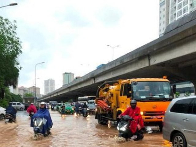 Hà Nội nhắc trận lụt kinh hoàng năm 2008 để chủ động phòng, chống thiên tai