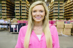 Kinh doanh - Cô gái trẻ biến công việc tay trái thành công ty phát triển như vũ bão nhờ bí quyết này