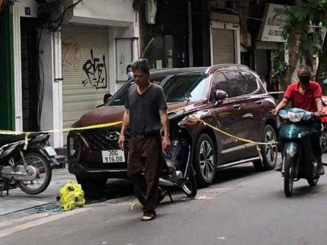 Hà Nội: Nghi vấn thanh niên cầm súng gây rối trên phố Hàng Bè